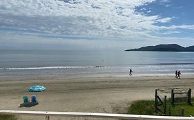 Apto Frente Mar